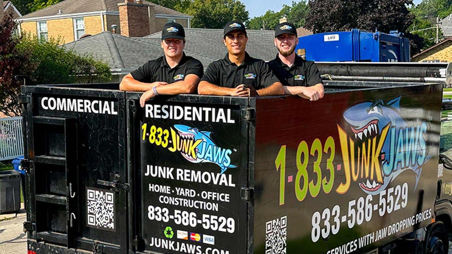 The Junk Jaws crew loading a spring cleanout in Chicago